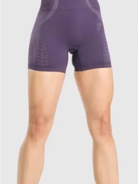 ⛔️ SOLD ⛔️ GYMSHARK /// Women’s Apex Seamless Shorts - Size Medium